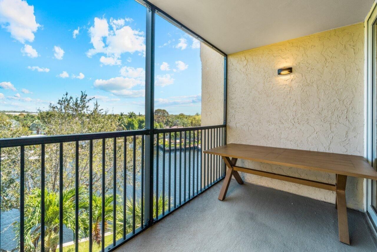 14 Royal Palm Way, Unit 504, Boca Raton, FL 33432 Photo
