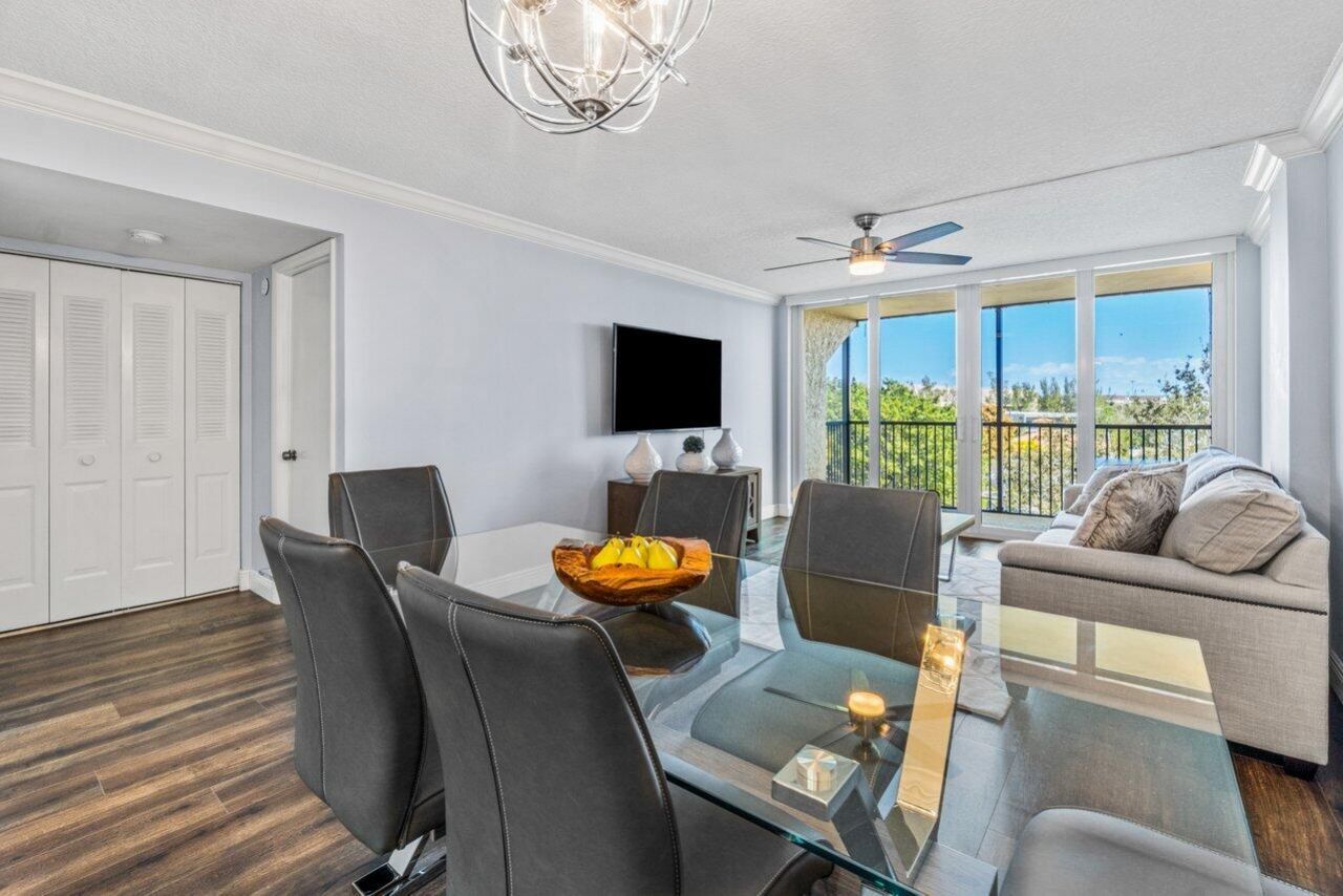 14 Royal Palm Way, Unit 504, Boca Raton, FL 33432 Photo