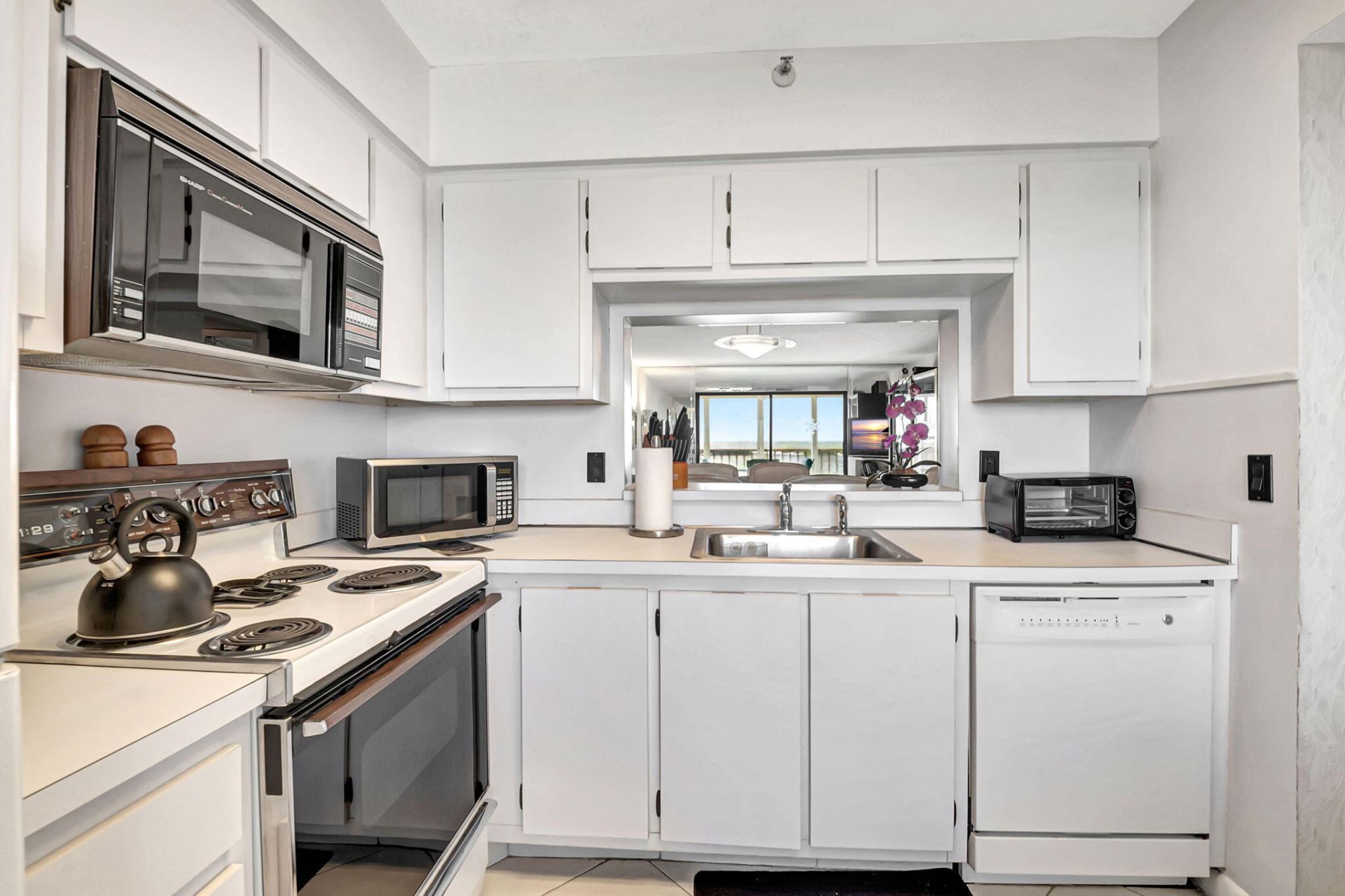 6866 Huntington Lane, Unit 806, Delray Beach, FL 33446 Photo