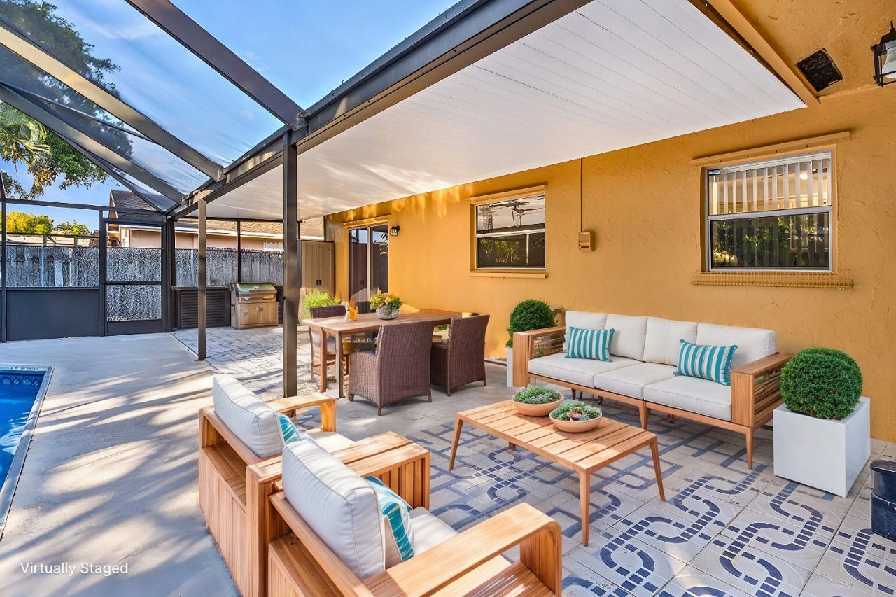 179 Dove Circle, Royal Palm Beach, FL 33411 Photo