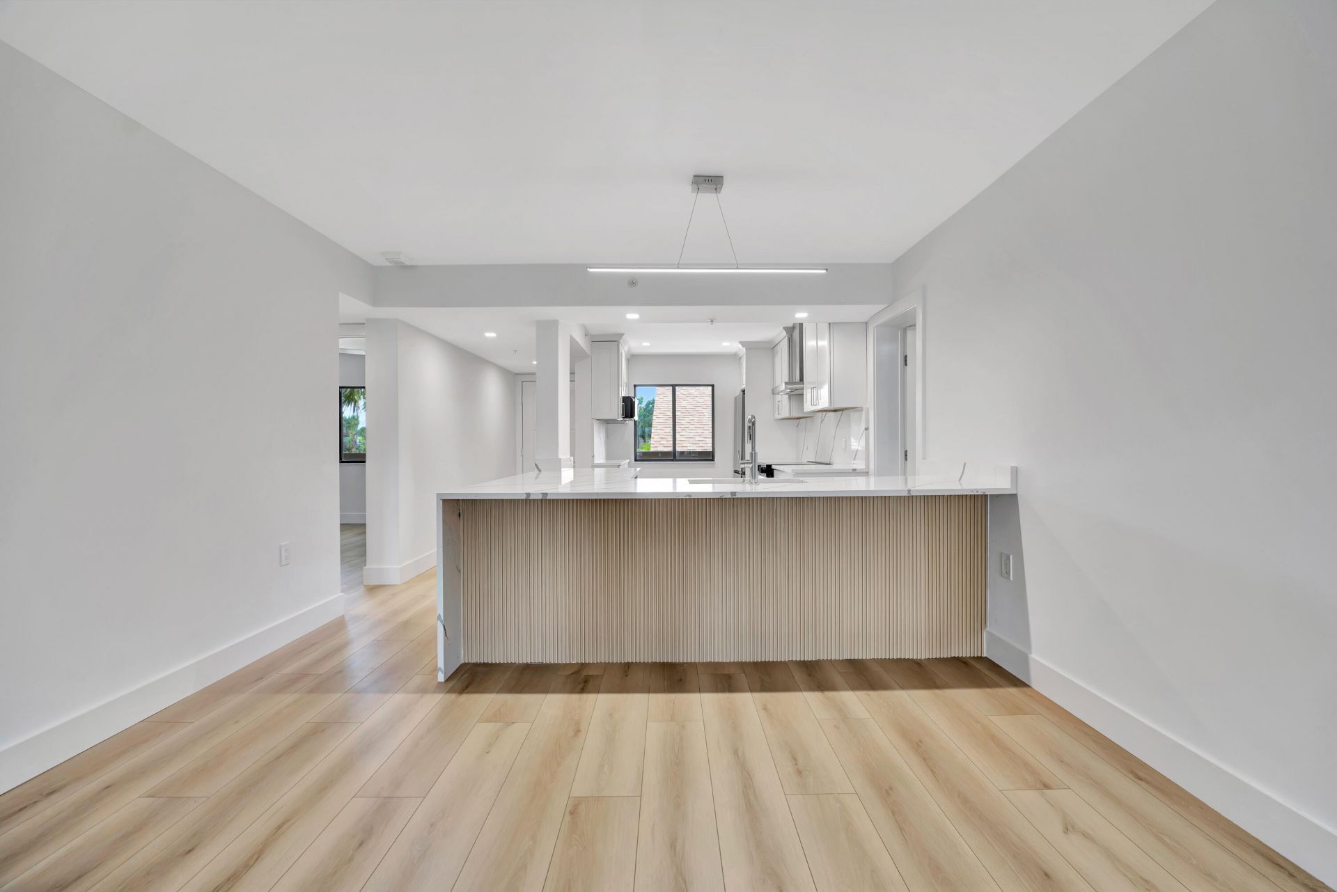 501 Seafarer Circle, Unit 204, Jupiter, FL 33477 Photo