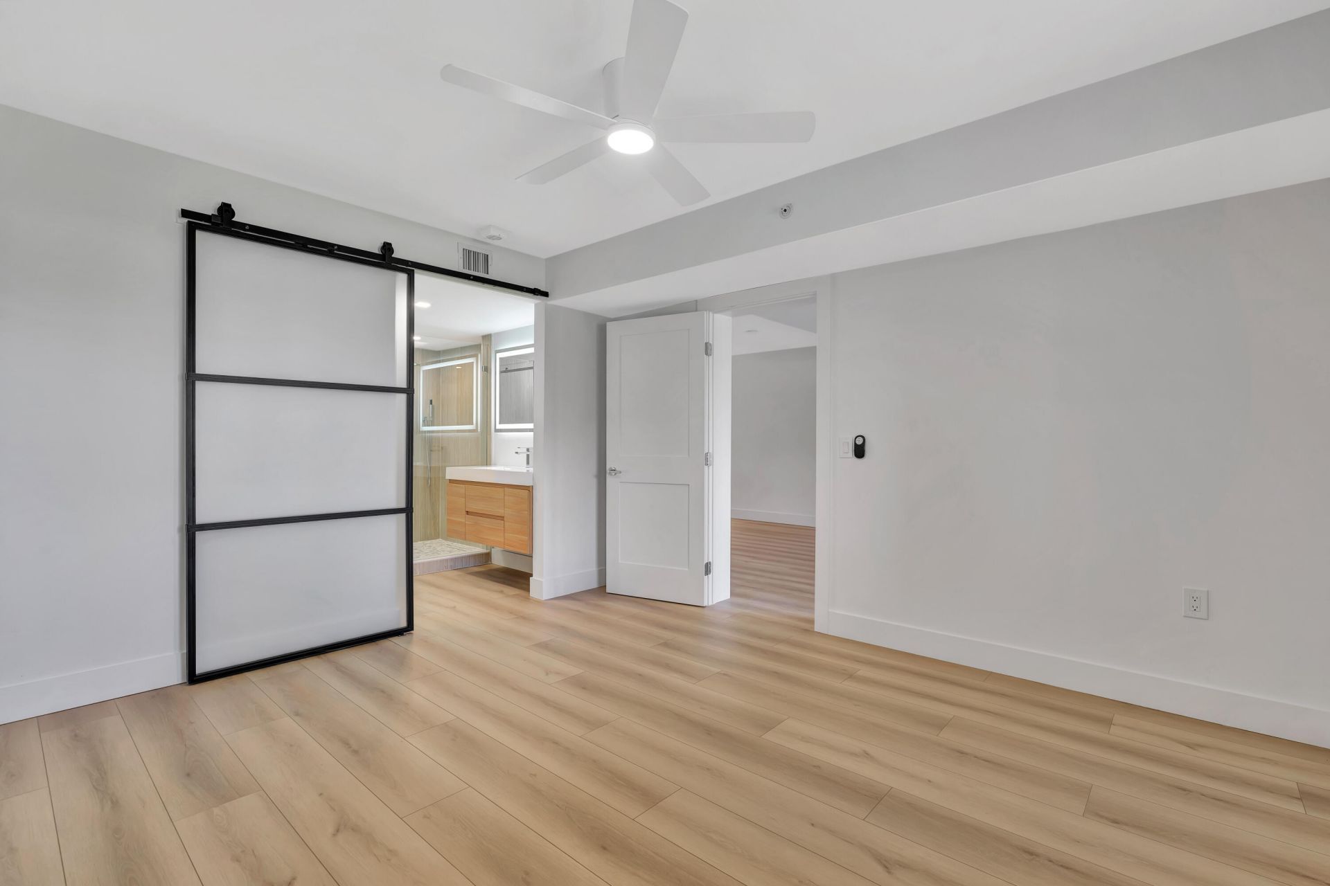 501 Seafarer Circle, Unit 204, Jupiter, FL 33477 Photo