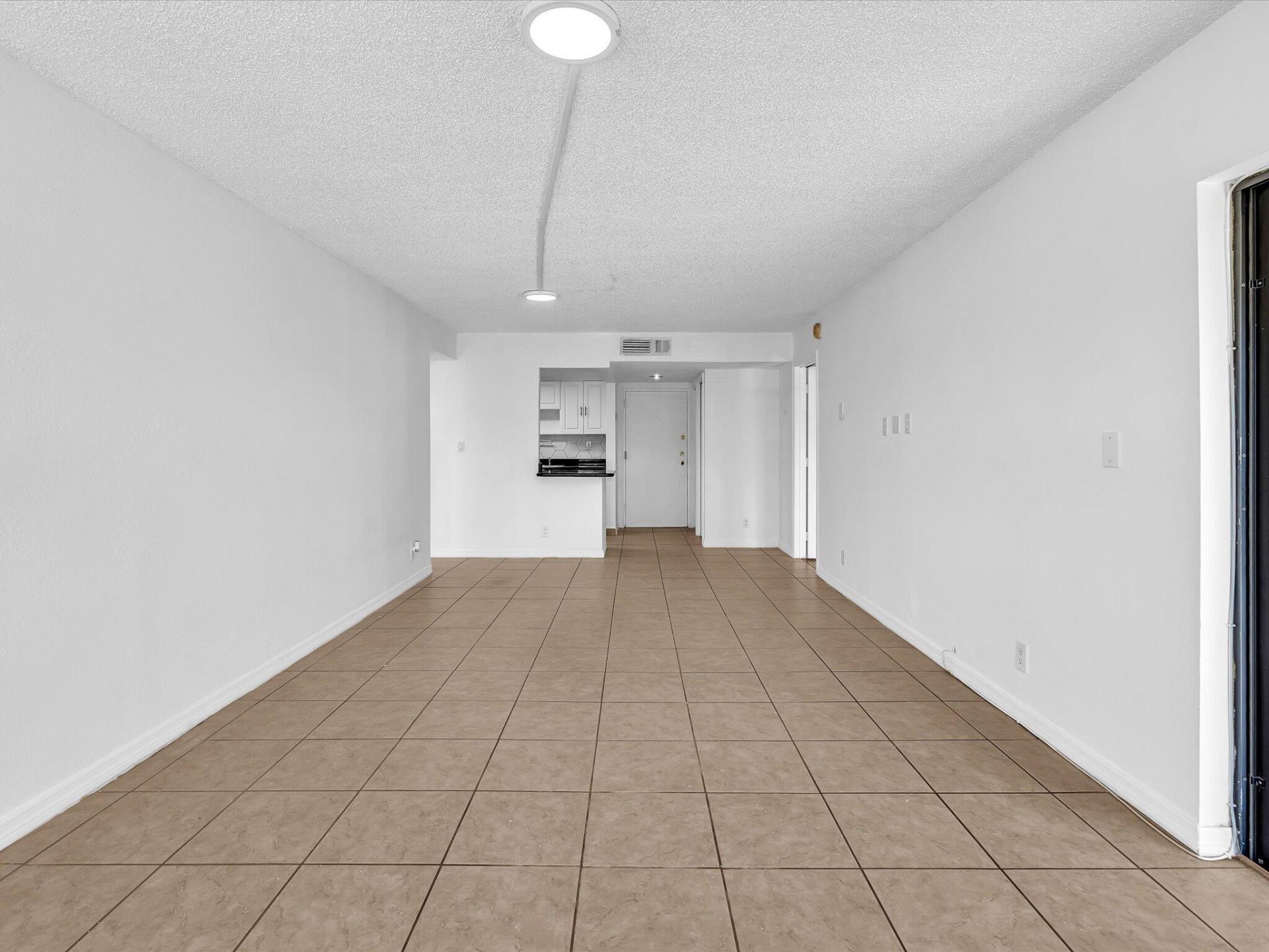 220 Lakeview Drive, Unit 210, Weston, FL 33326 Photo