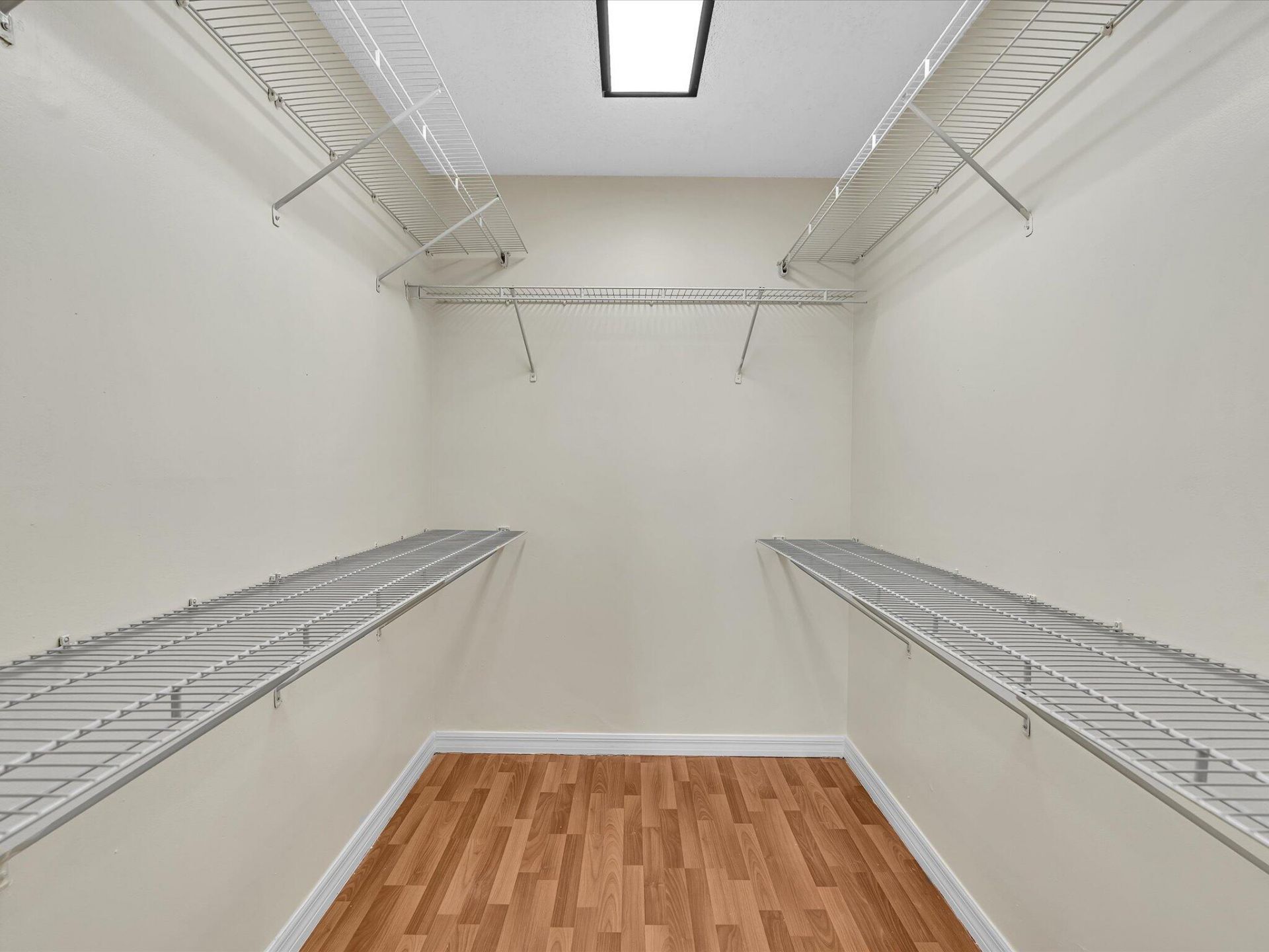 220 Lakeview Drive, Unit 210, Weston, FL 33326 Photo