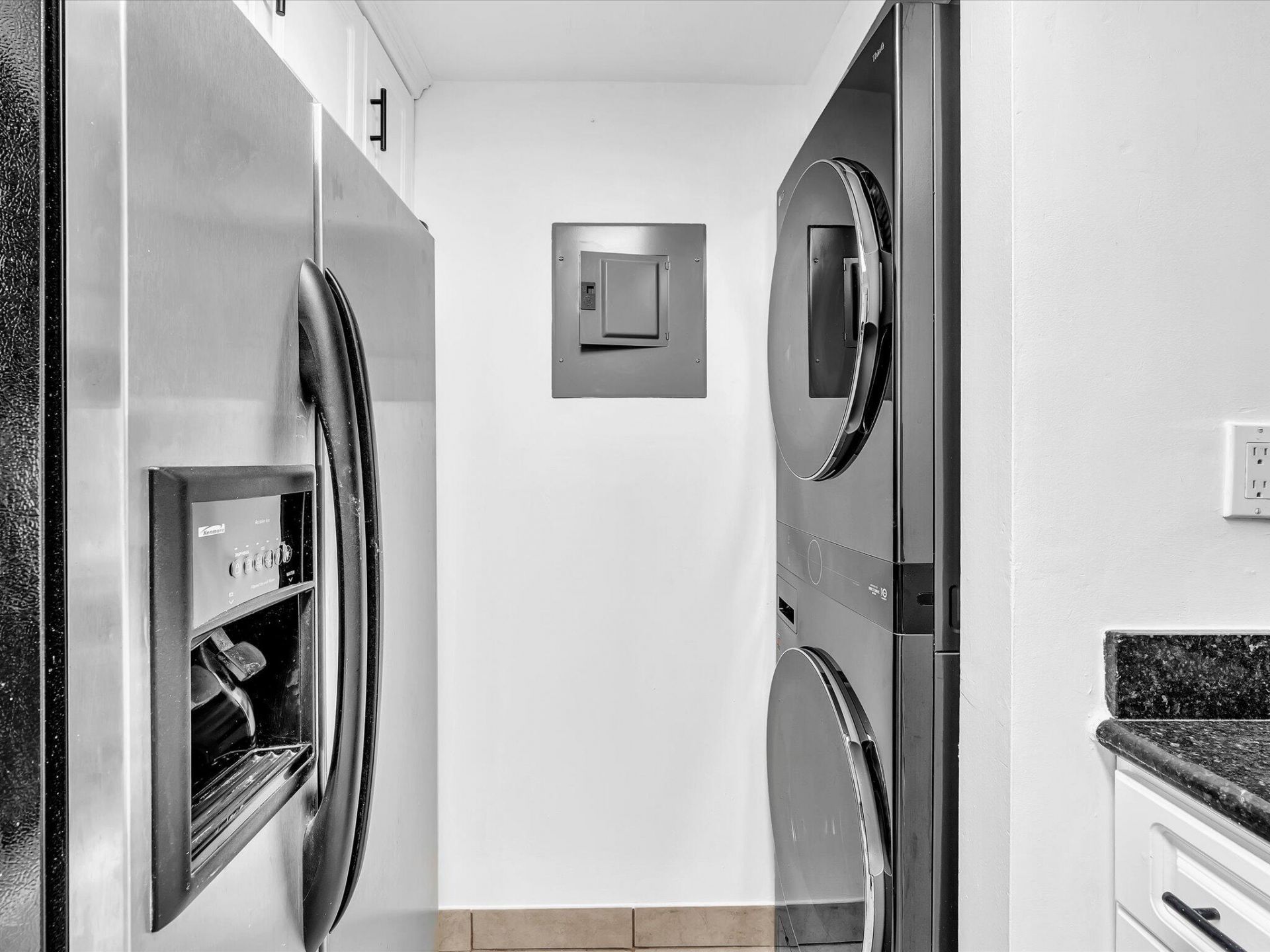 220 Lakeview Drive, Unit 210, Weston, FL 33326 Photo