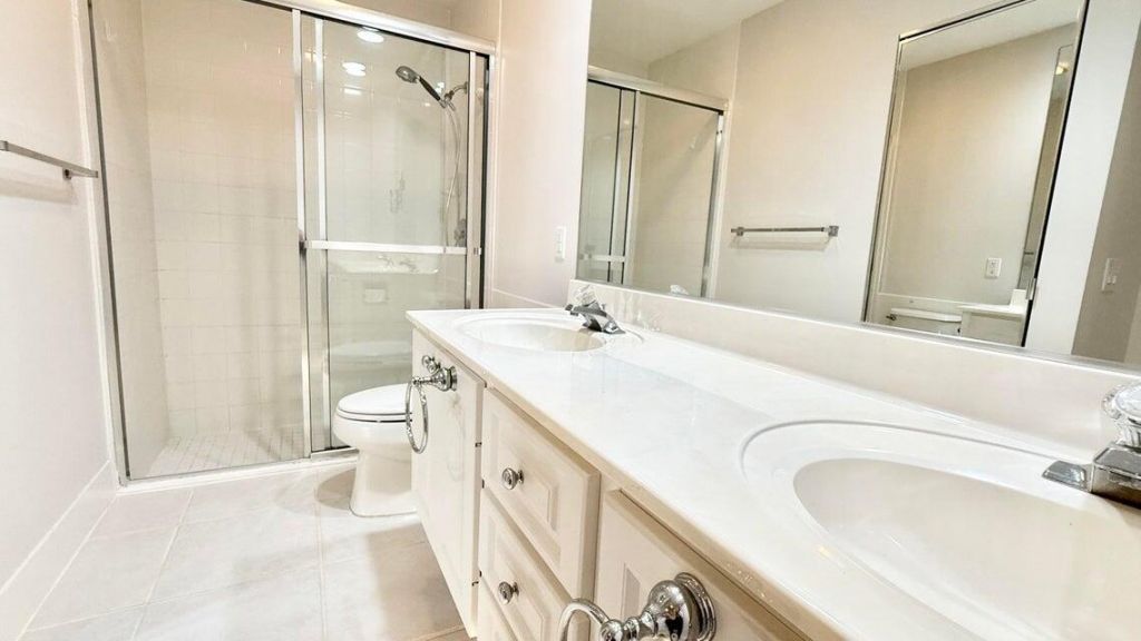 7701 Pine Island Way, West Palm Beach, FL 33411 Photo