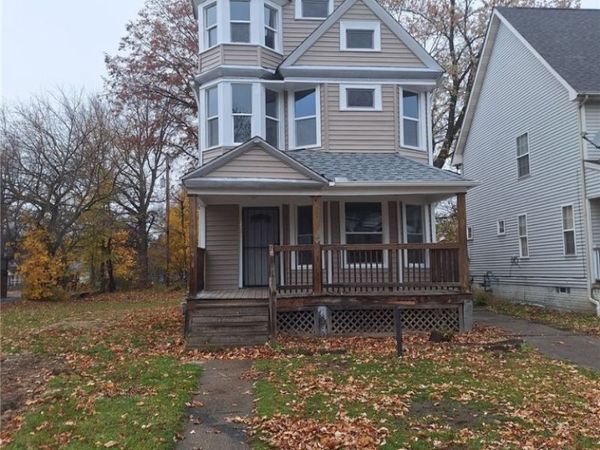 2294 E 100th Street, Cleveland, OH 44106