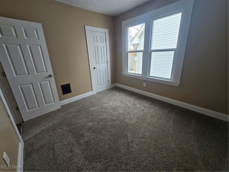 2294 E 100th Street, Cleveland, OH 44106 Photo 20