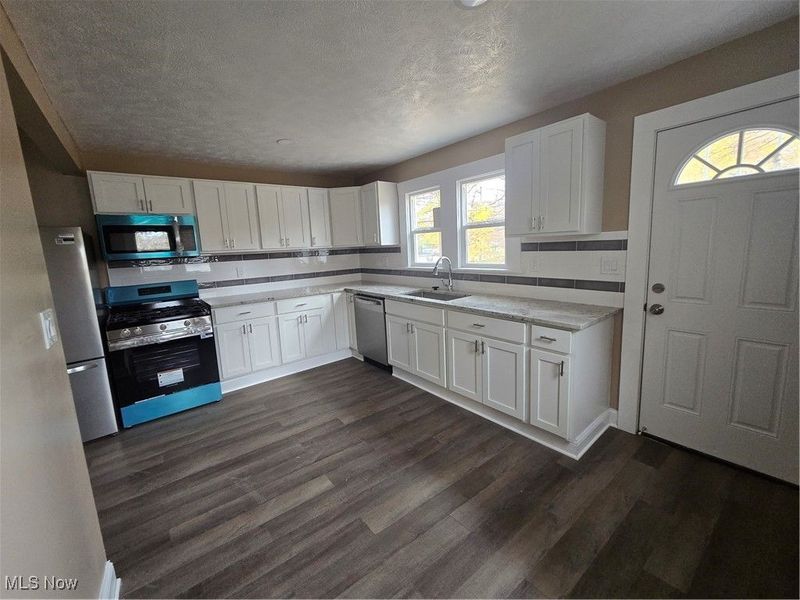 2294 E 100th Street, Cleveland, OH 44106 Photo 7