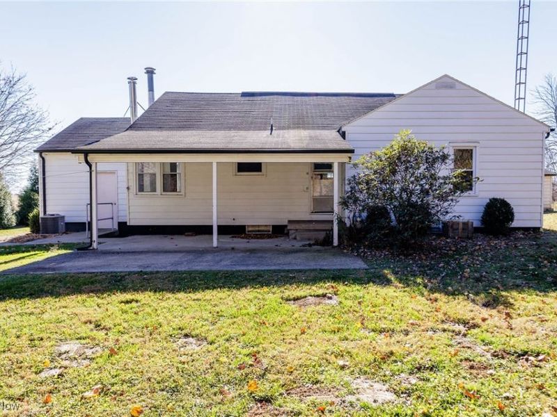 9795 West Pike, Hopewell, OH 43746 Photo 31