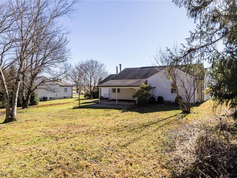 9795 West Pike, Hopewell, OH 43746 Photo 32