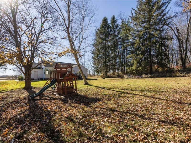 9795 West Pike, Hopewell, OH 43746 Photo 34