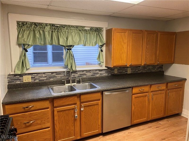 1212 Tulip Street, Akron, OH 44301 Photo 12