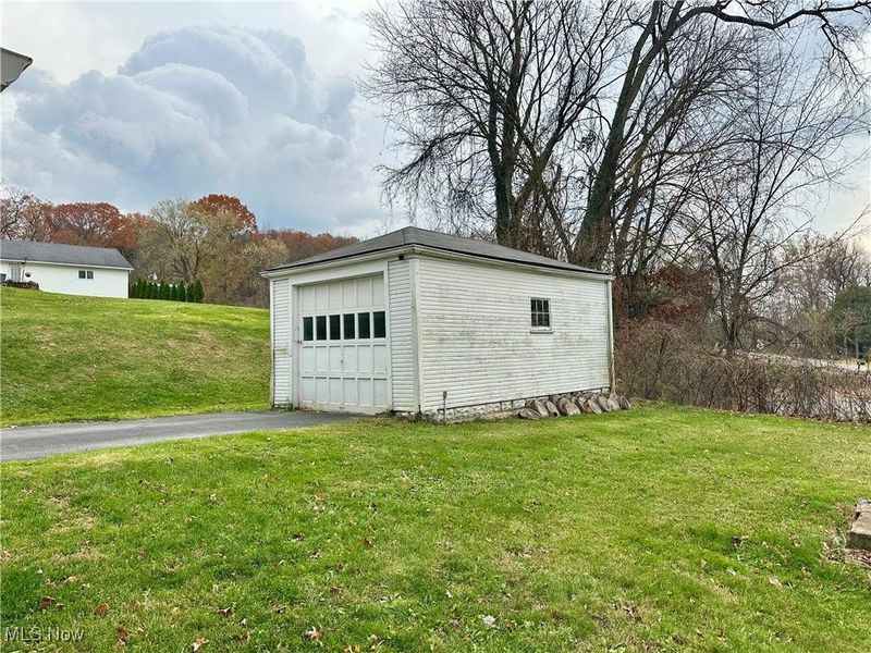7954 Warren Sharon Road, Masury, OH 44438 Photo 28