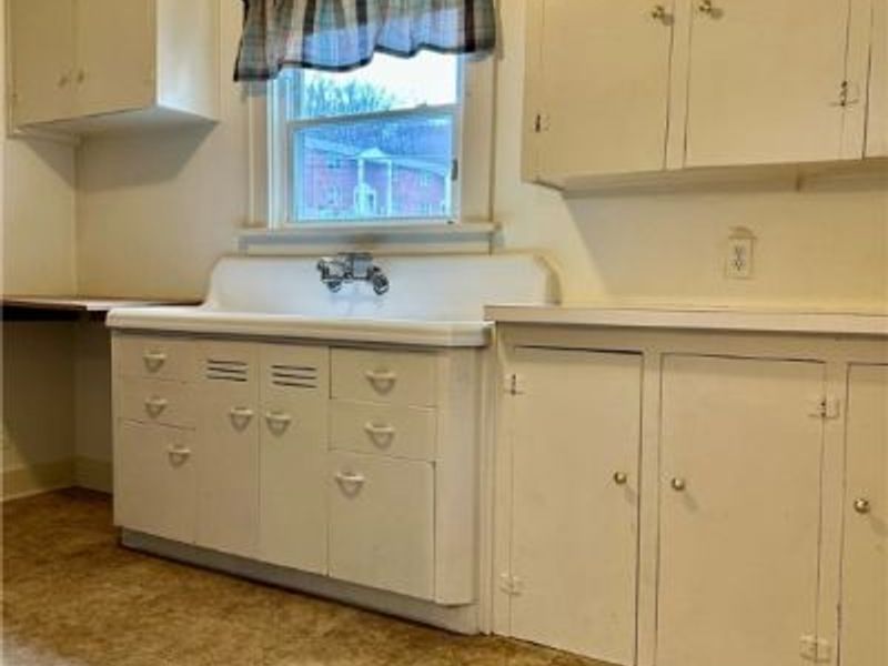 7954 Warren Sharon Road, Masury, OH 44438 Photo 3