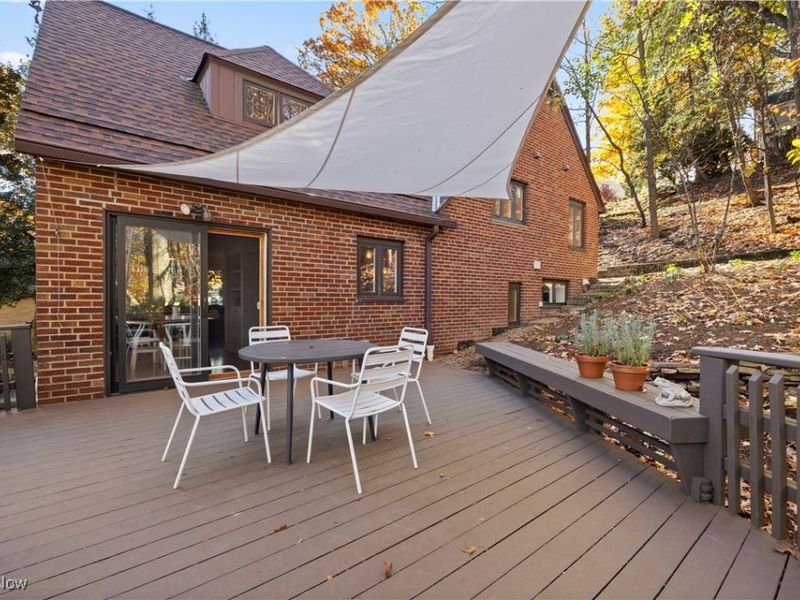 18500 Edgewood Drive, Rocky River, OH 44116 Photo 3
