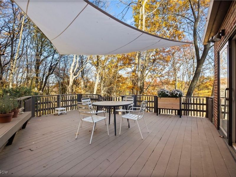 18500 Edgewood Drive, Rocky River, OH 44116 Photo 6