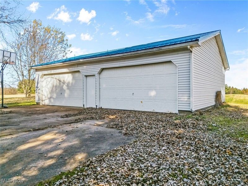 13591 Louisville Street NE, Paris, OH 44669 Photo 31