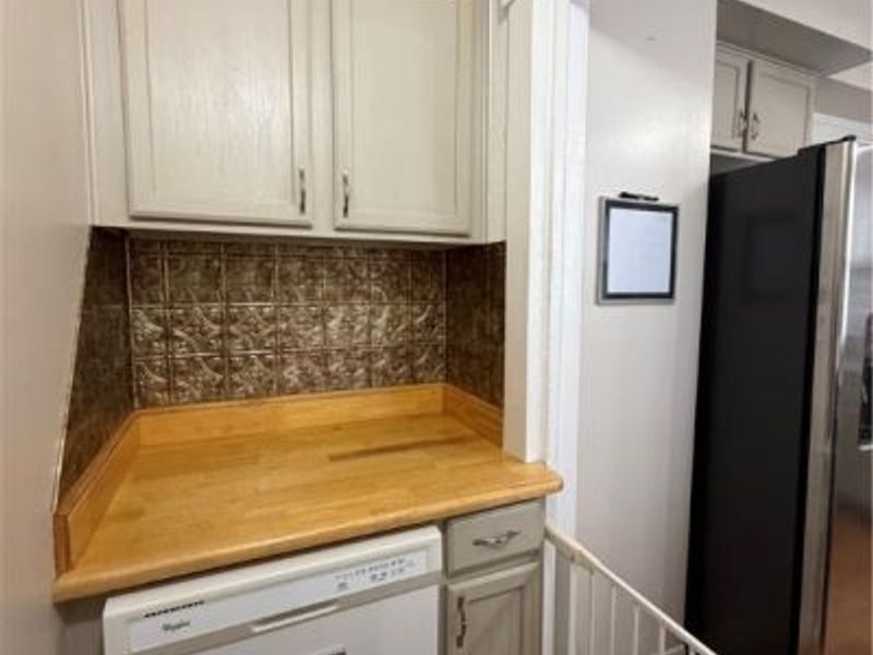 2930 Bailey Road, Cuyahoga Falls, OH 44221 Photo 8