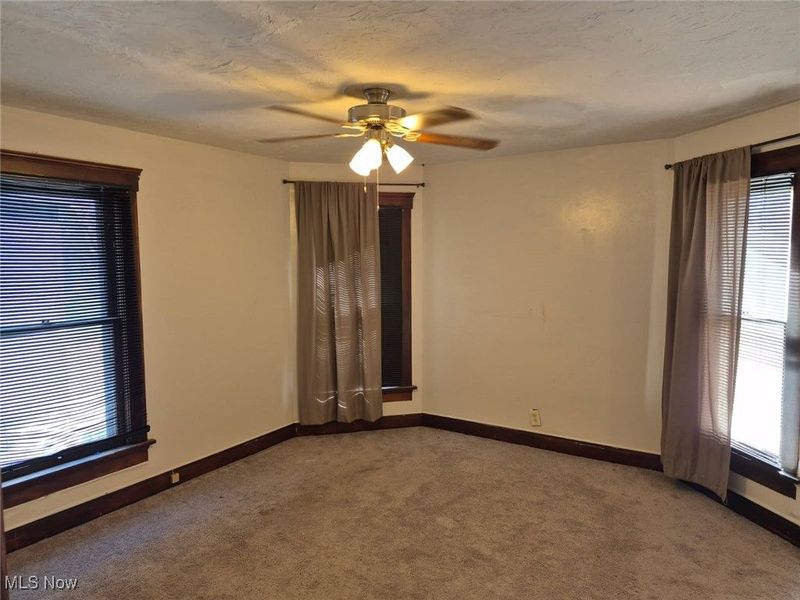 353 8th Street, Elyria, OH 44035 Photo 10