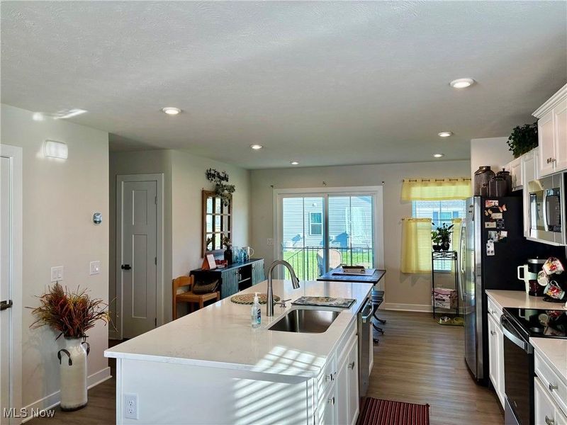 310 Ridgewater Drive, Elyria, OH 44035 Photo 13