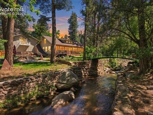 1515 W Cheyenne Road, Colorado Springs, CO 80906