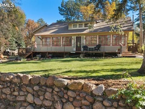 1515 W Cheyenne Road, Colorado Springs, CO 80906