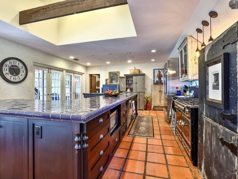 7925 Spiritwood Court, Indian Hill, OH 45243 Photo 13