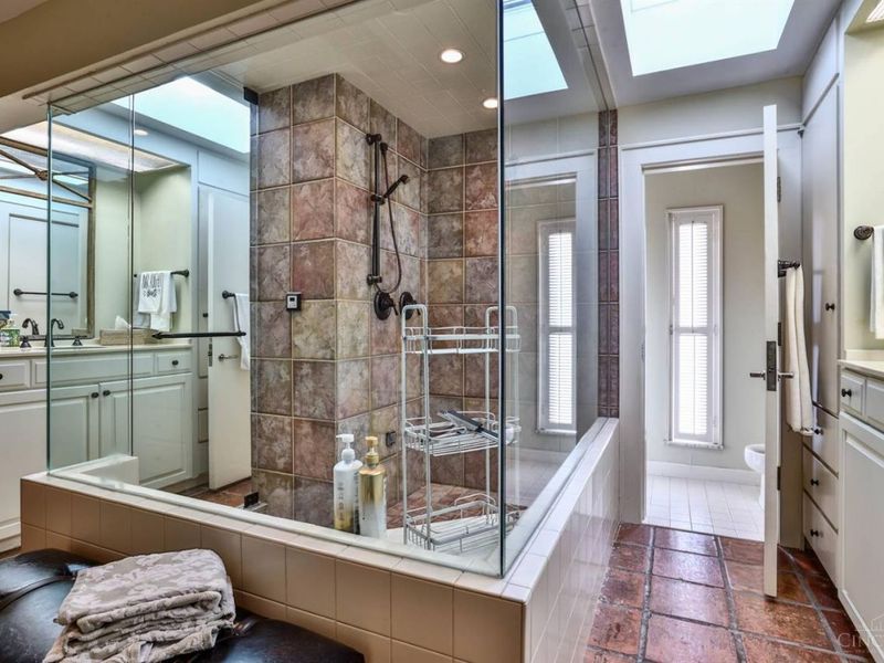 7925 Spiritwood Court, Indian Hill, OH 45243 Photo 19