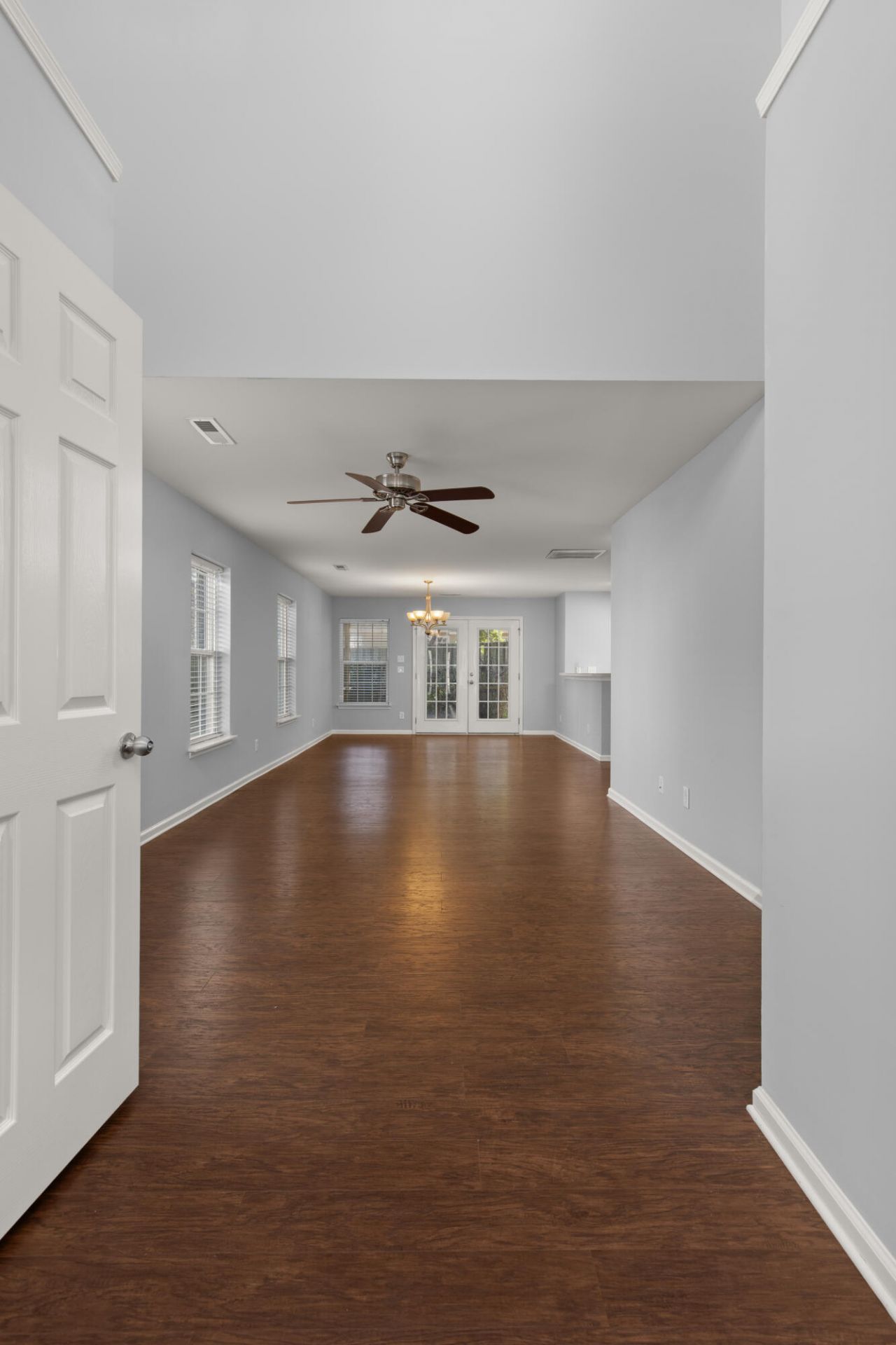 2429 Scholar Lane Photo 3