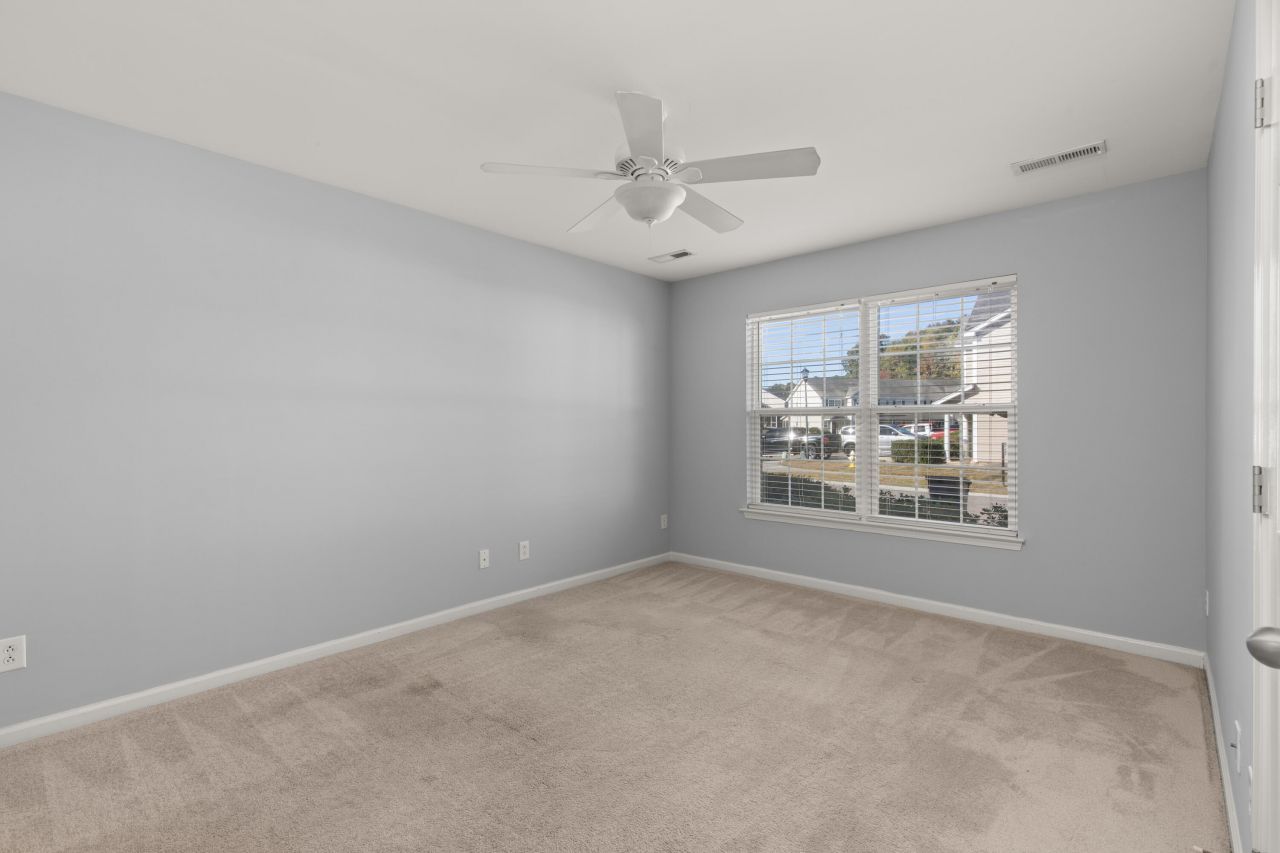 2429 Scholar Lane Photo 7