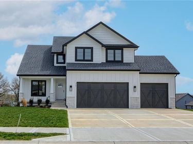 1849 Arbor Trail, Liberty, MO 64068