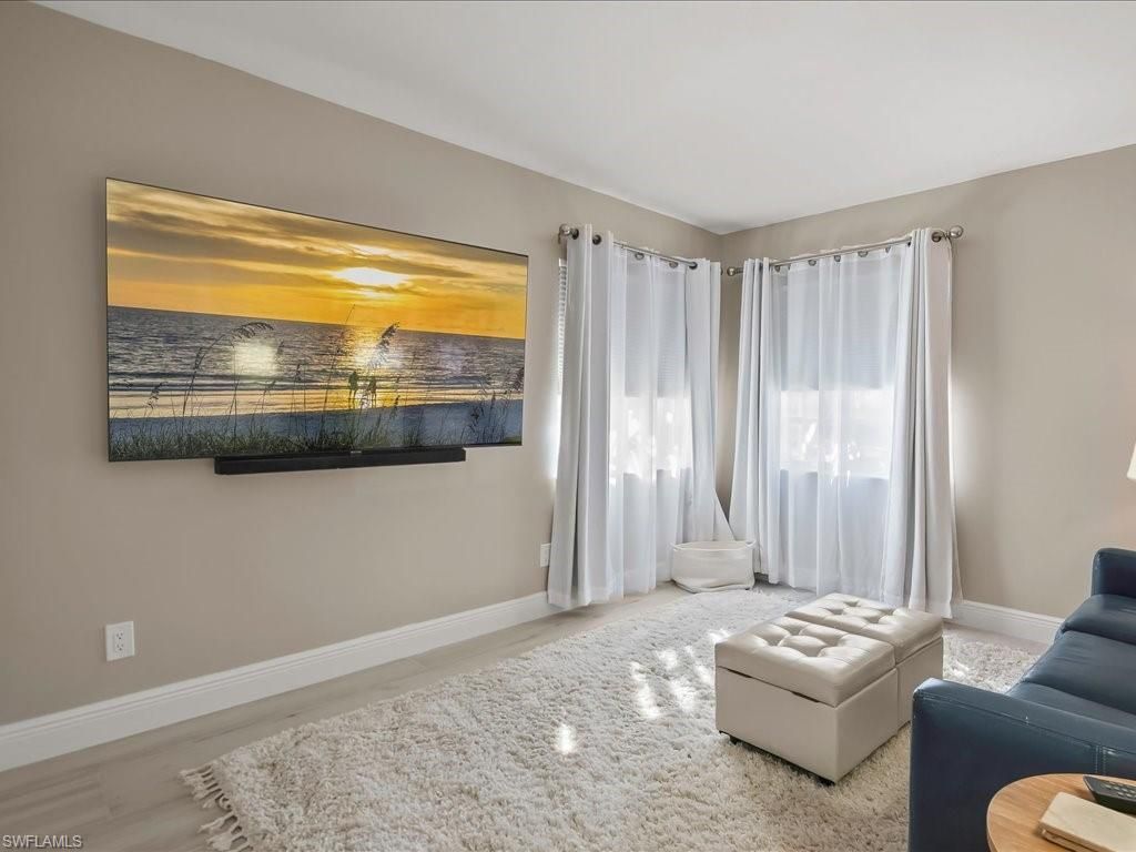 1568 Gulf Shore Blvd N, Unit 4, Naples, FL 34102 Photo