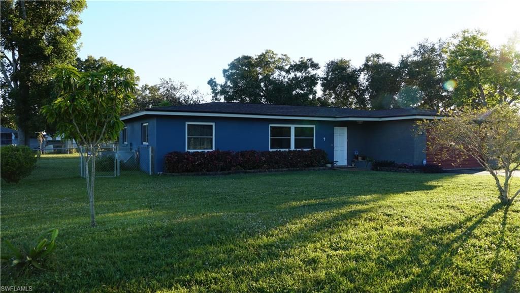 12319 2nd St, Fort Myers, FL 33905 Photo