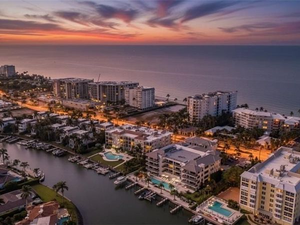 1820 Gulf Shore BLVD N, Unit 402-403, NAPLES, FL 34102