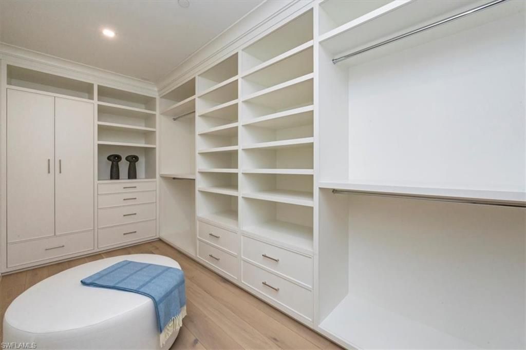 1820 Gulf Shore Blvd N, Unit 402-403, Naples, FL 34102 Photo