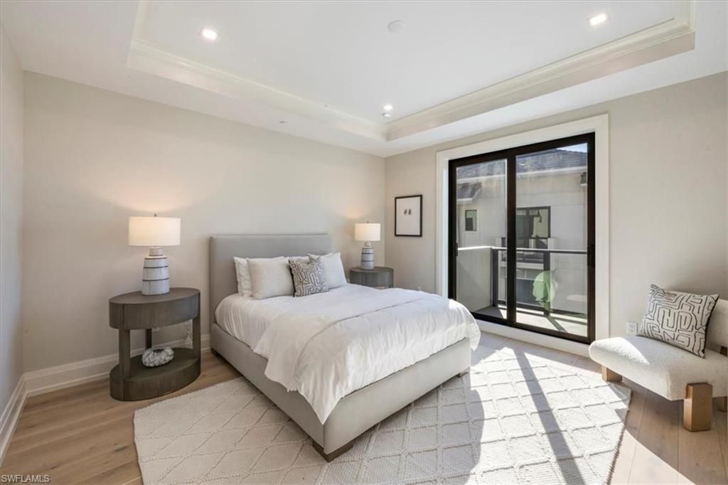 1820 Gulf Shore Blvd N, Unit 402-403, Naples, FL 34102 Photo