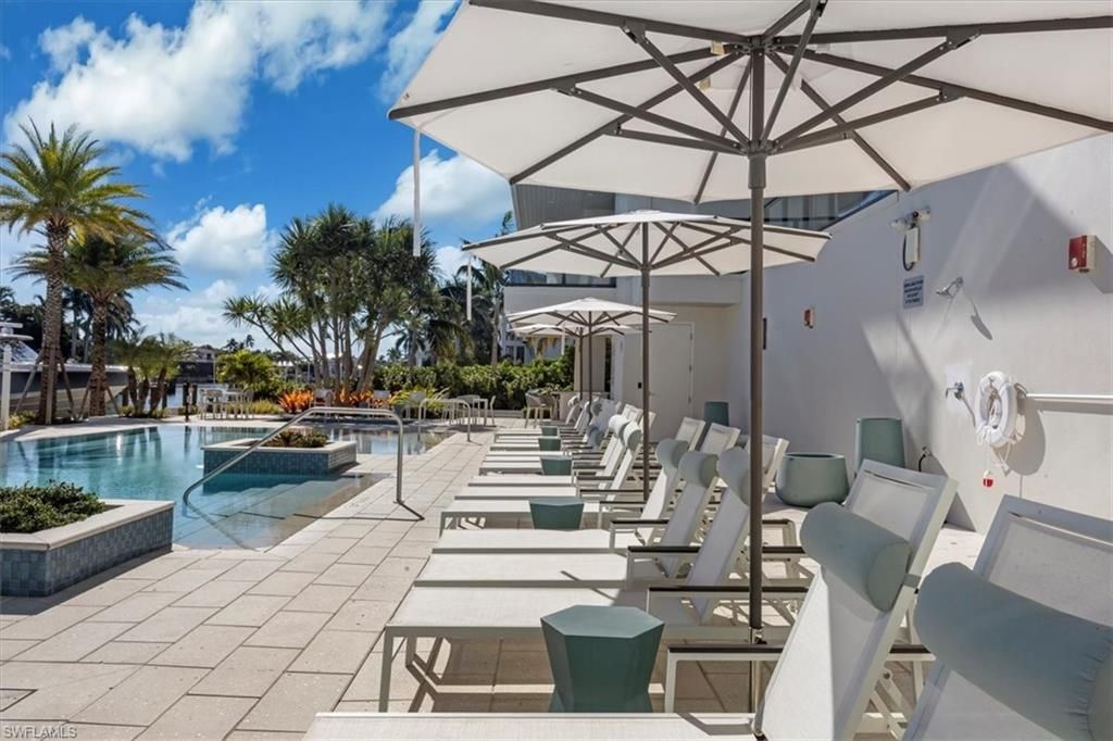 1820 Gulf Shore Blvd N, Unit 402-403, Naples, FL 34102 Photo