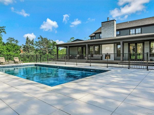 1665 Glenn Road, Southold, NY 11971