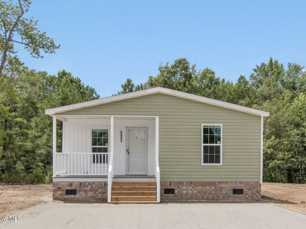 6801 Lewis Drive SE, Winnabow, NC 28479