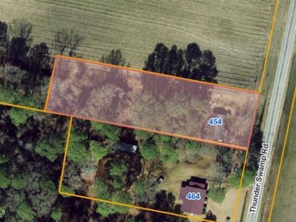 454 Thunder Swamp Road, Mount Olive, NC 28365