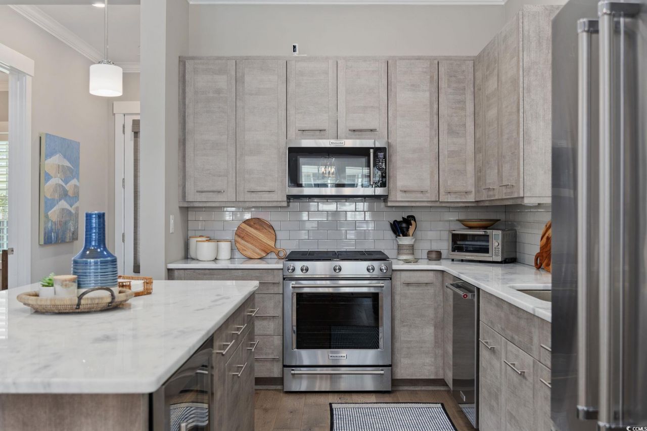 8031 Laurel Ash Ave. Photo 11