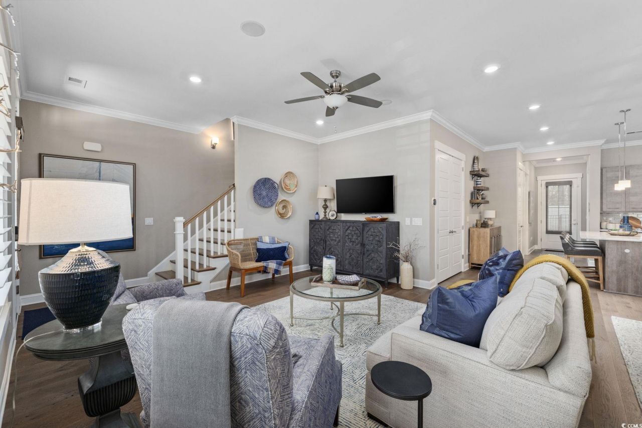 8031 Laurel Ash Ave. Photo 14