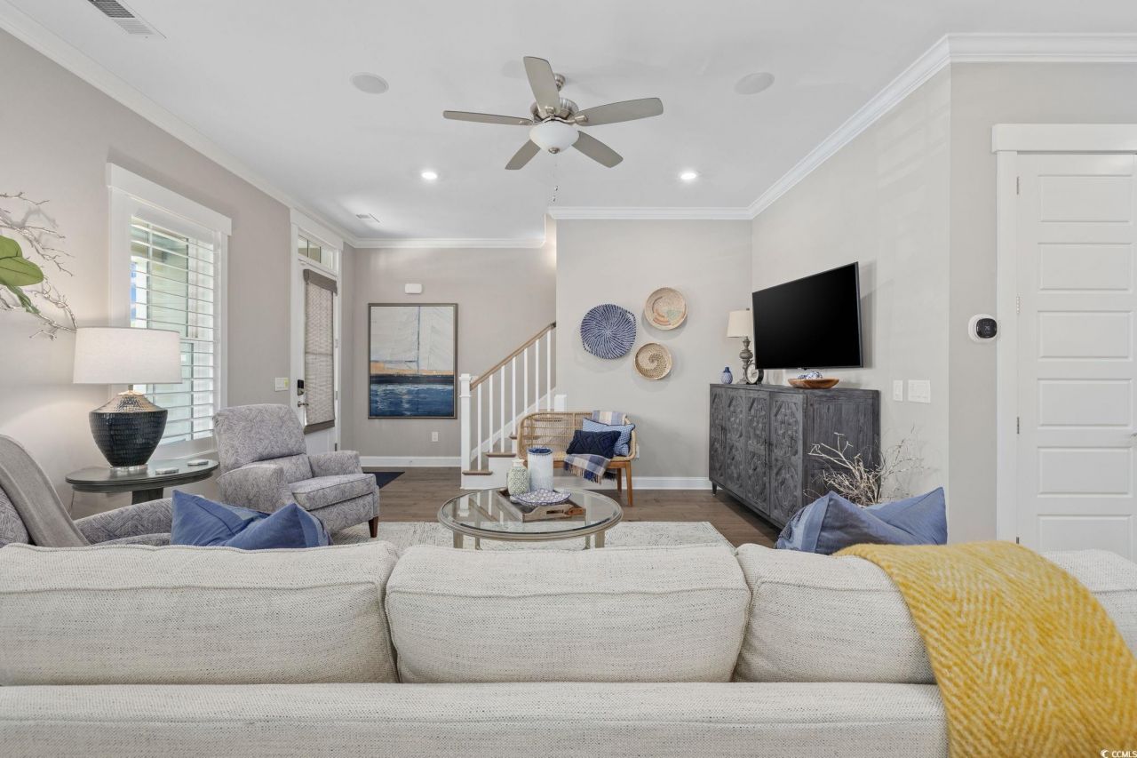 8031 Laurel Ash Ave. Photo 15