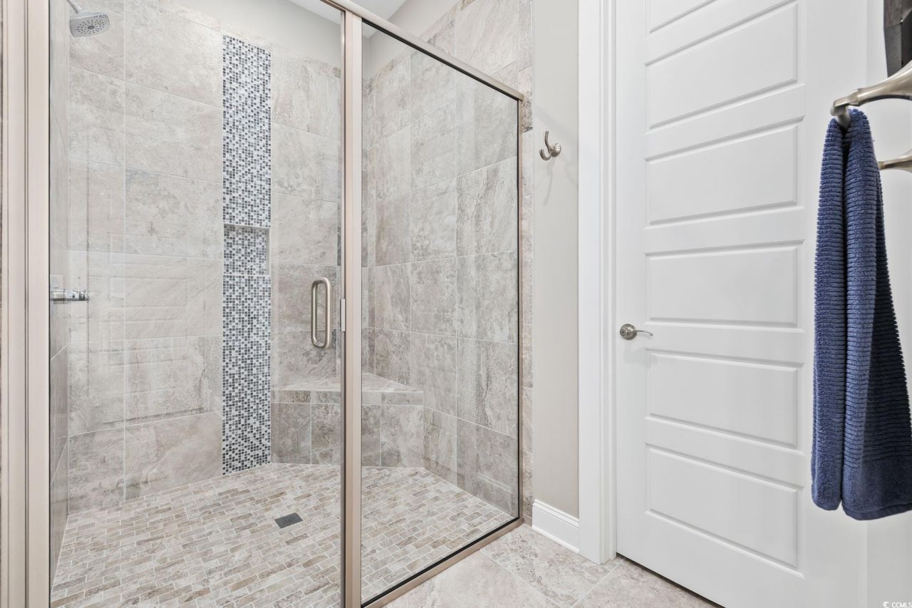 8031 Laurel Ash Ave. Photo 21