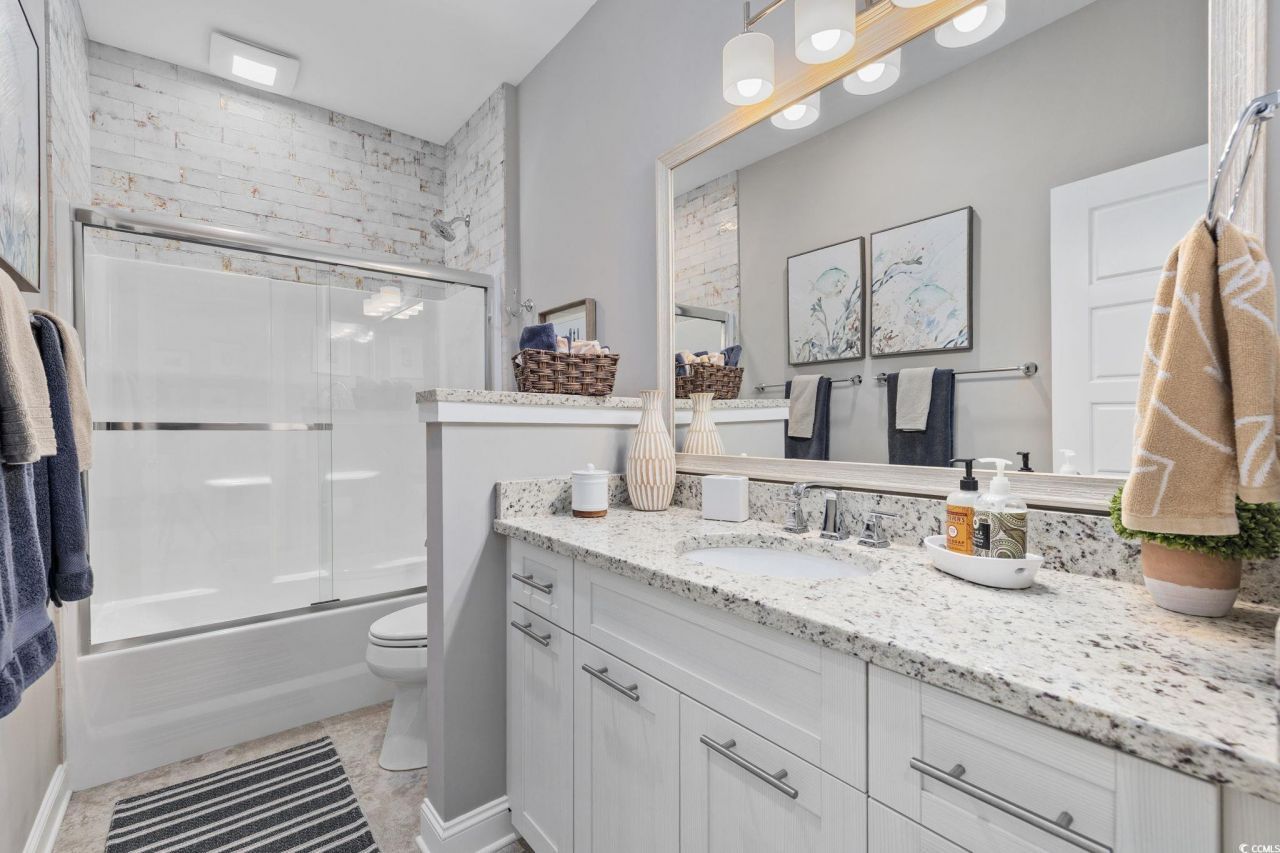 8031 Laurel Ash Ave. Photo 30