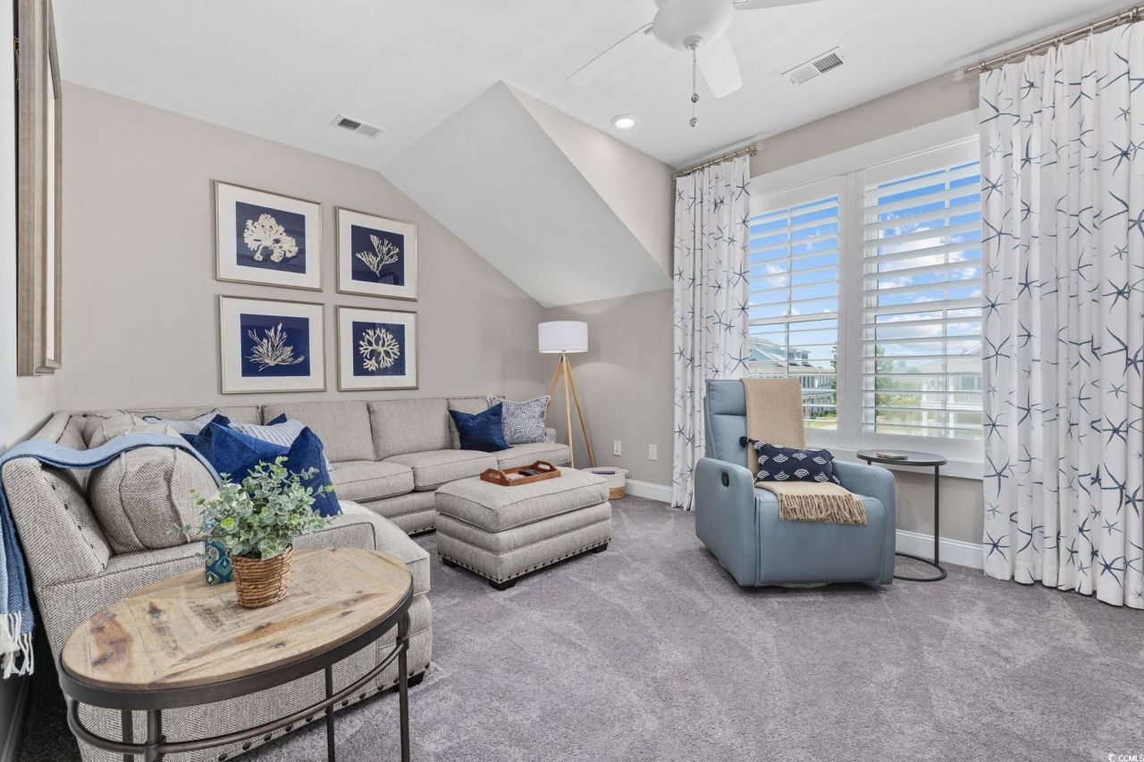 8031 Laurel Ash Ave. Photo 32