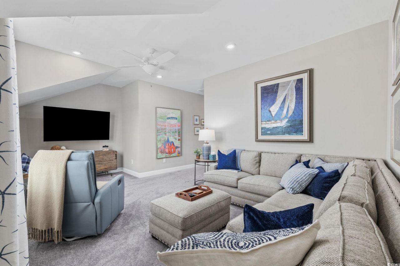 8031 Laurel Ash Ave. Photo 33