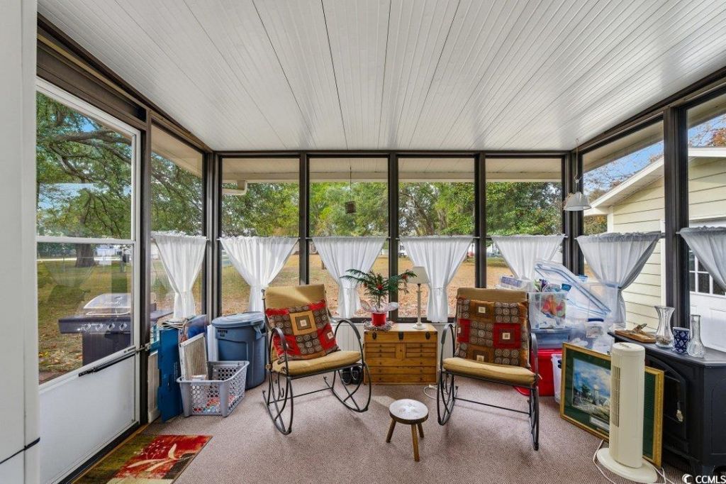 1021 S Marlin St. Photo 19