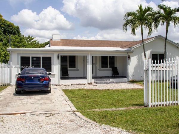 295 NE 150th St, Miami, FL 33161
